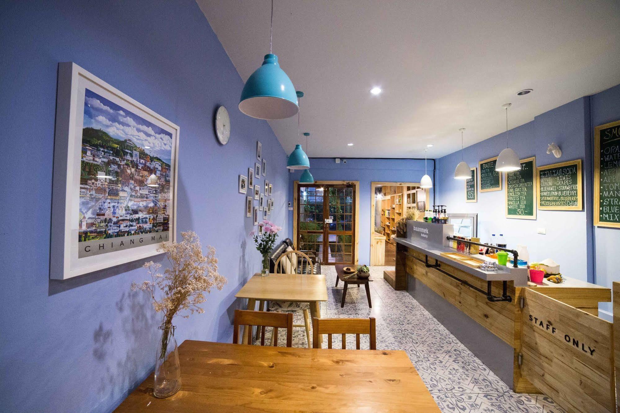 Baan Mek Hostel Chiang Mai Dış mekan fotoğraf